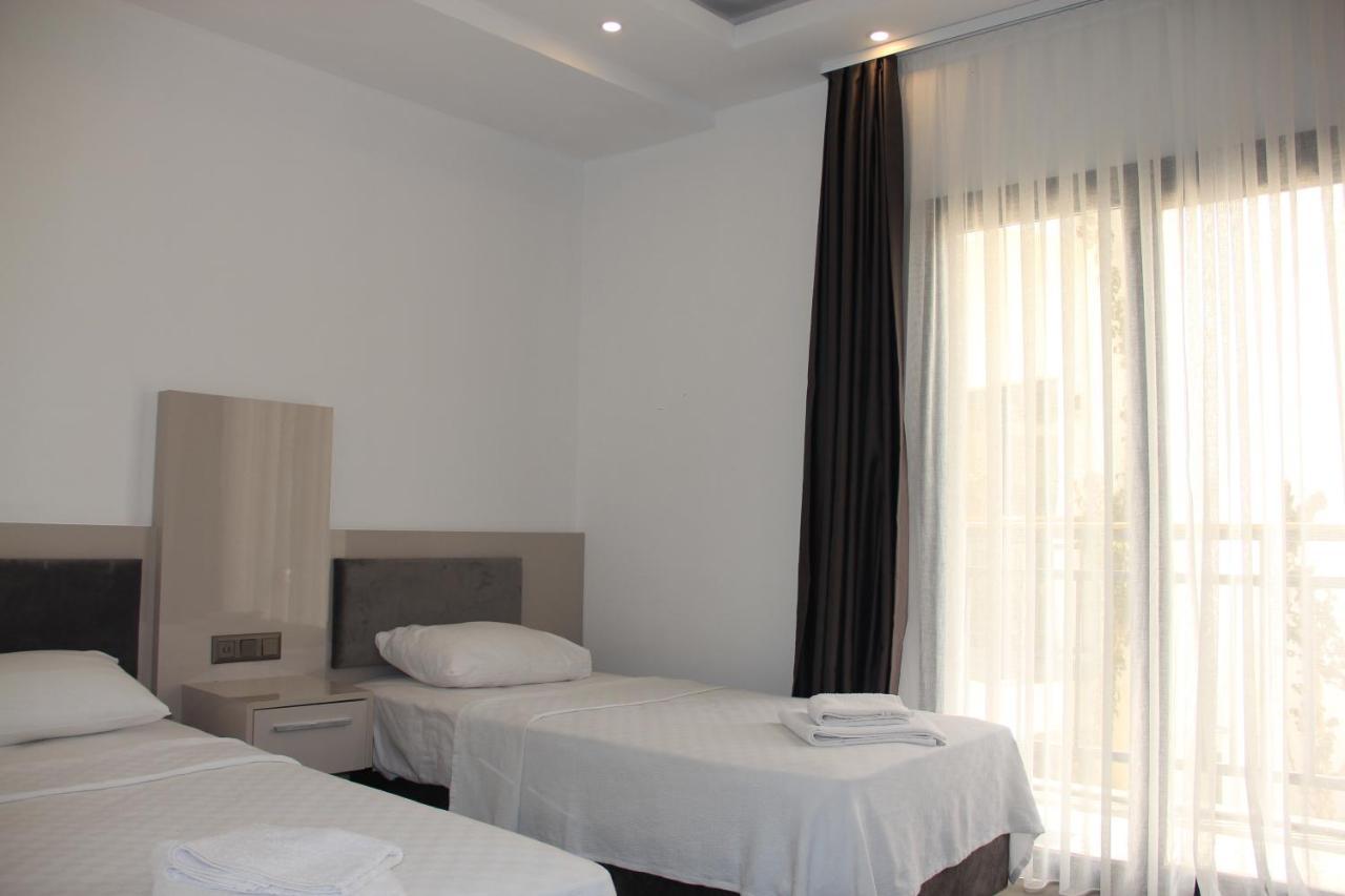 Orion Hotel Bitez Buitenkant foto
