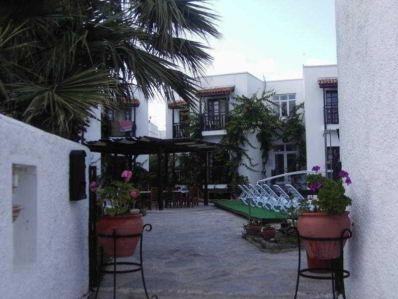 Orion Hotel Bitez Buitenkant foto
